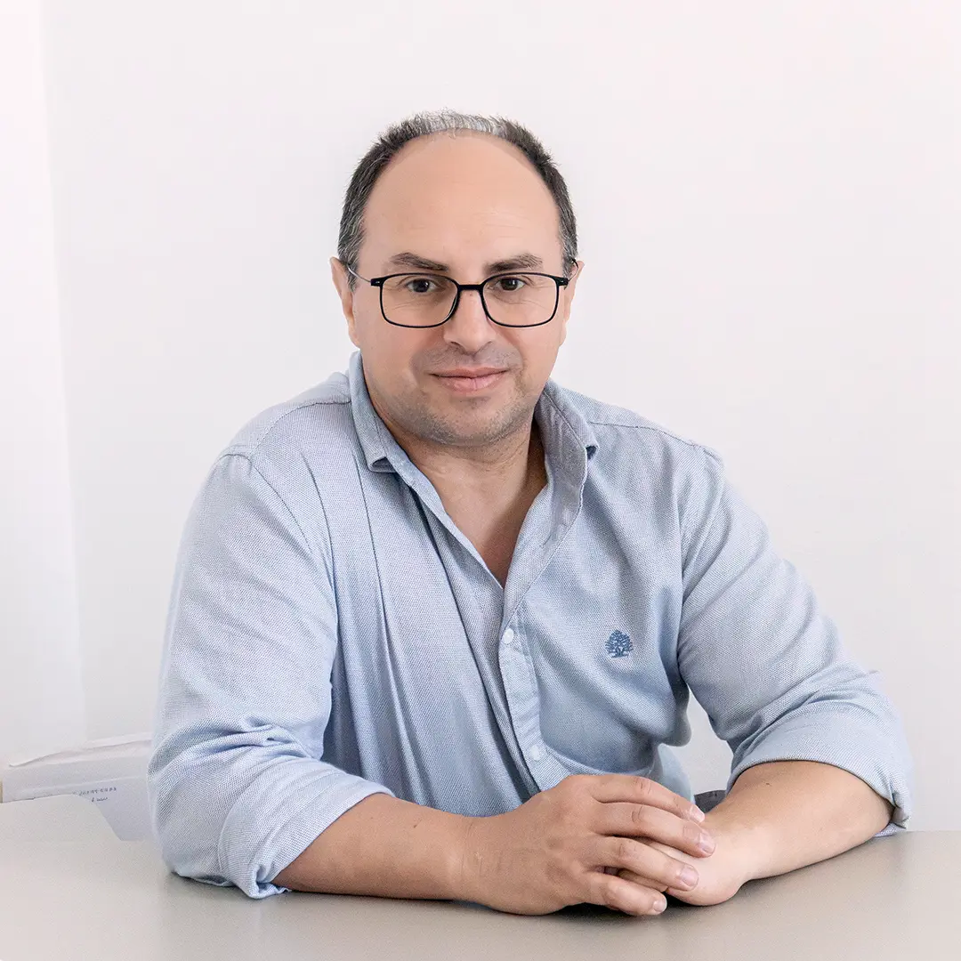VINCULO-HUGO-SERPA Vínculo · Dr. Hugo Serpa